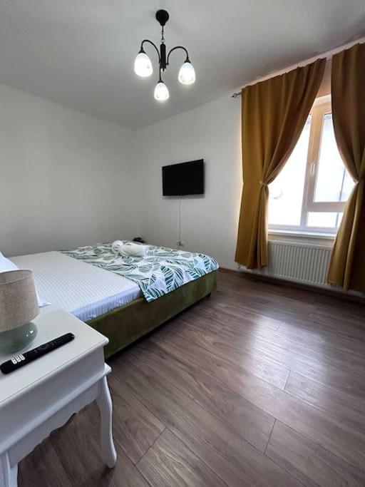 Braytim Residence Free Private Parking Giroc Exterior foto